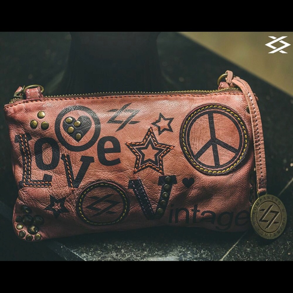 Leather handbag